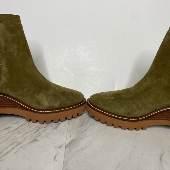 Vince Camuto Dendra Green Suede Heeled Bootie 9 1/2 M - Picture 7 of 14
